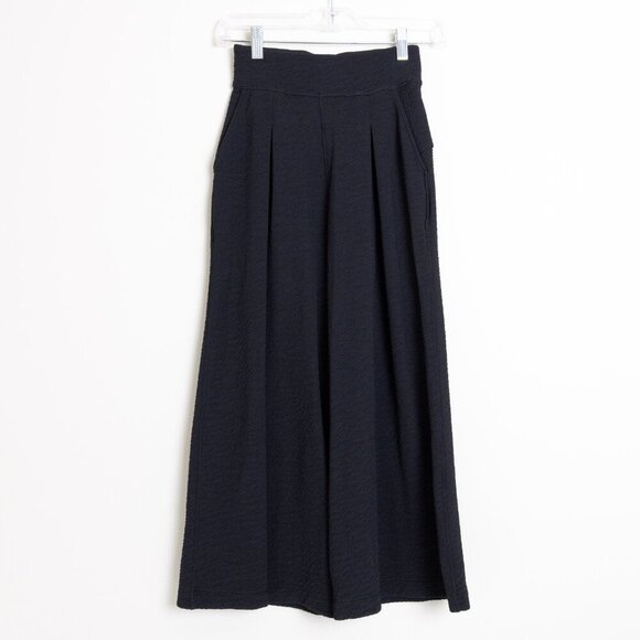 Lululemon Can You Feel The Pleat Crop Capri Pants Wide Leg 21" Black - Picture 4 of 12